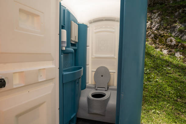 Best Luxury portable toilet rental  in Ephrata, WA